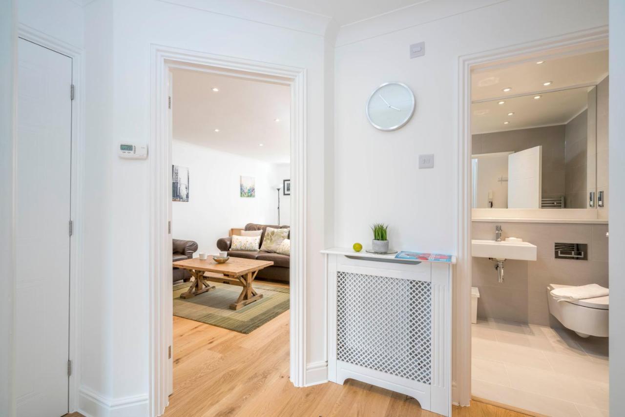 Splendid Apartment Near Vauxhall Tube Лондон Экстерьер фото