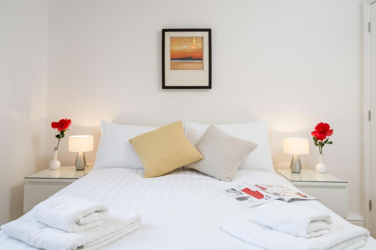 Splendid Apartment Near Vauxhall Tube Лондон Экстерьер фото